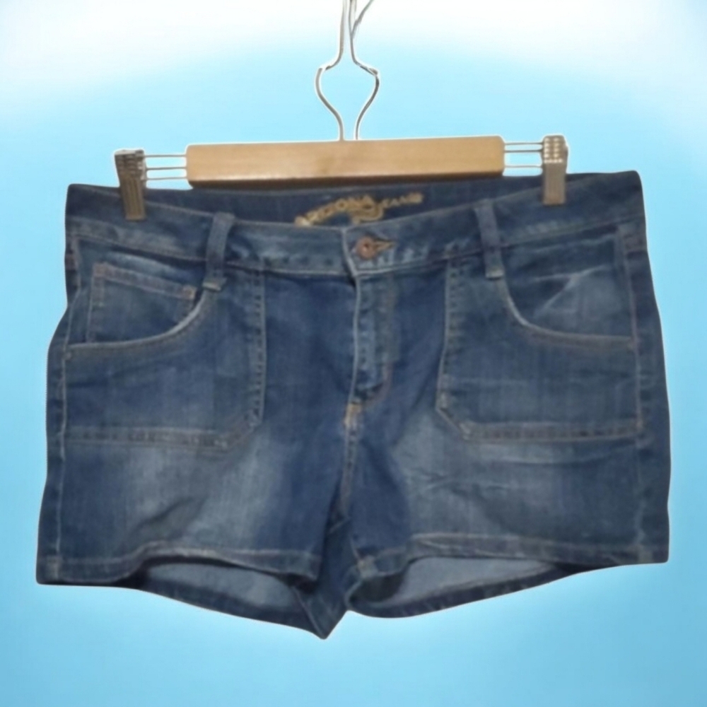 Arizona Jeans Shorts Womens Size 13 Junior Sizing Blue Denim Women's Shorts - Picture 3 of 13